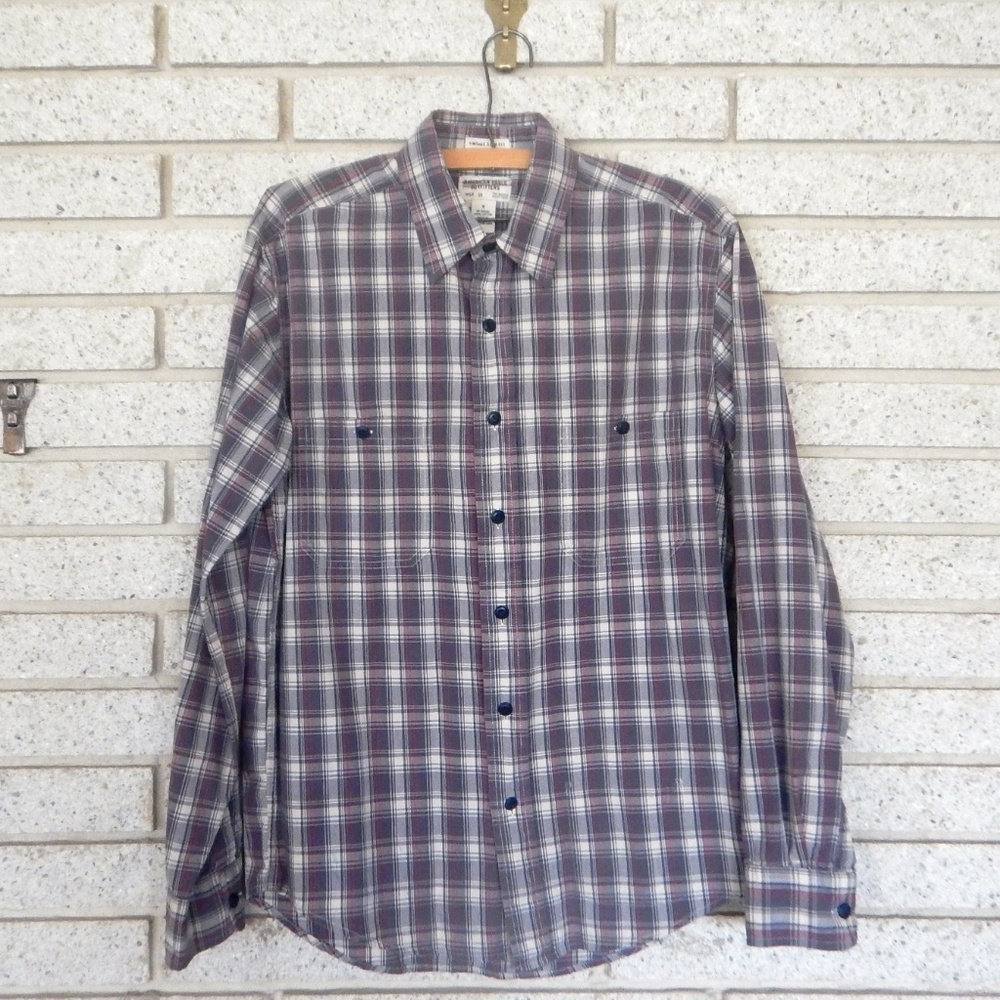 AEO Vintage Slim Fit Button Down in Red&Blue Plaid - Picture 2 of 5